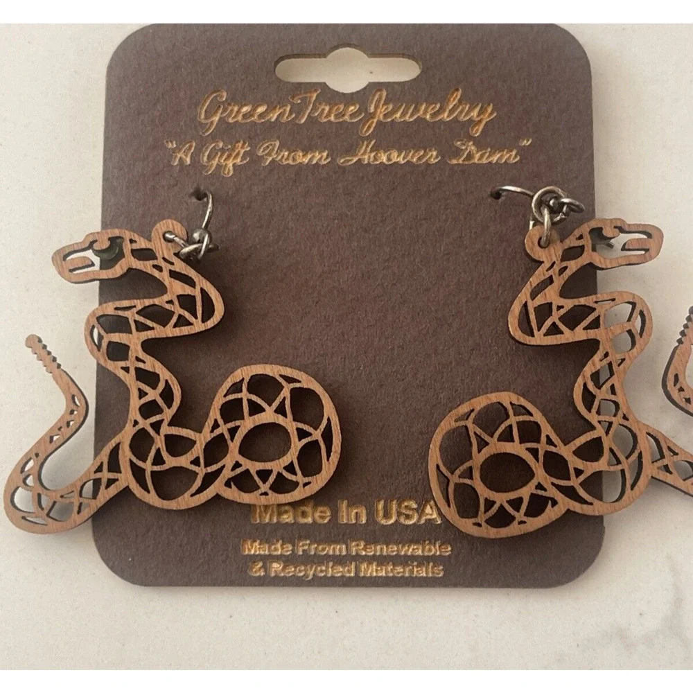 Green Tree Designs Snake Wooden‎ Laser Cut Green Gem Eyes Filigree 2
